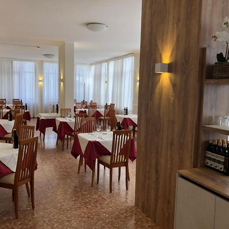 Hotel Karibe Bibione Eksteriør billede