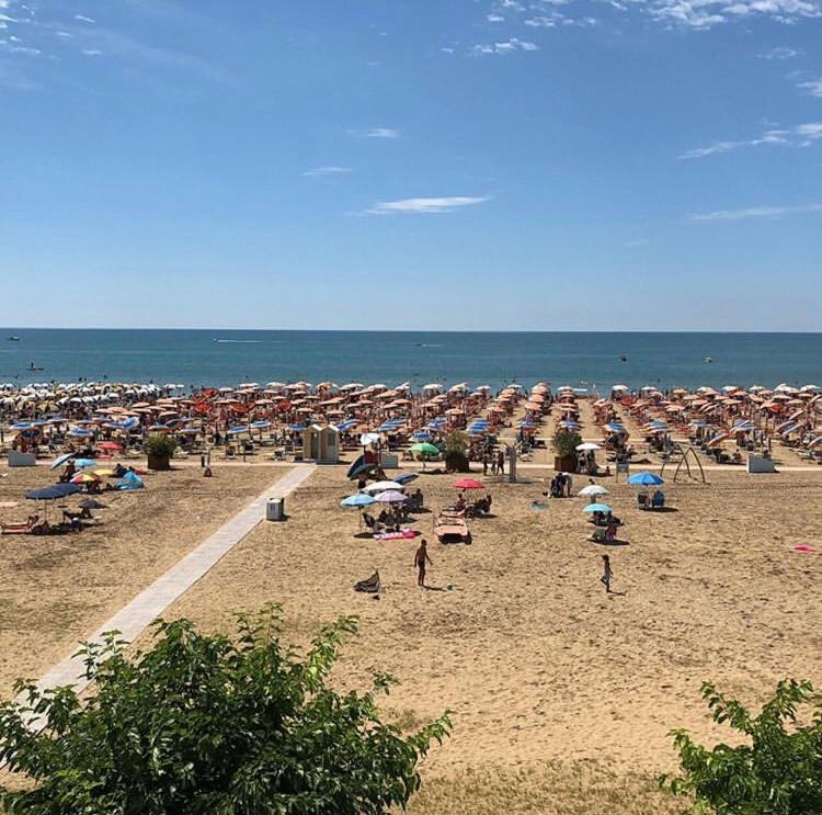 Hotel Karibe Bibione Eksteriør billede